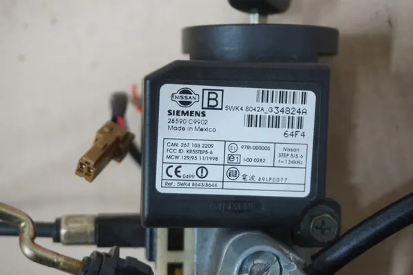Module d'immobilisation Nissan PATROL Y61 GU3 3.0Di Auto image 8