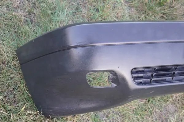 Parachoques delantero Audi 80 B3 image 2