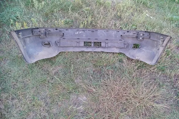 Parachoques delantero Audi 80 B3 image 7