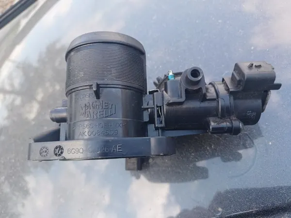 Magneti Marelli Drosselklappe 2.0 TDCI image 4