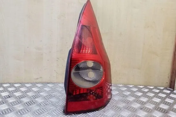 Lámpara trasera derecha RENAULT MEGANE II ESTATE 8200142683 image 5