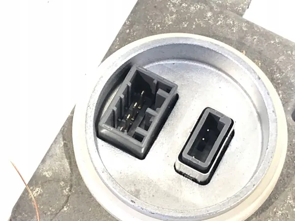 XENON CONVERTER MERCEDES X204 A2048703226 image 3