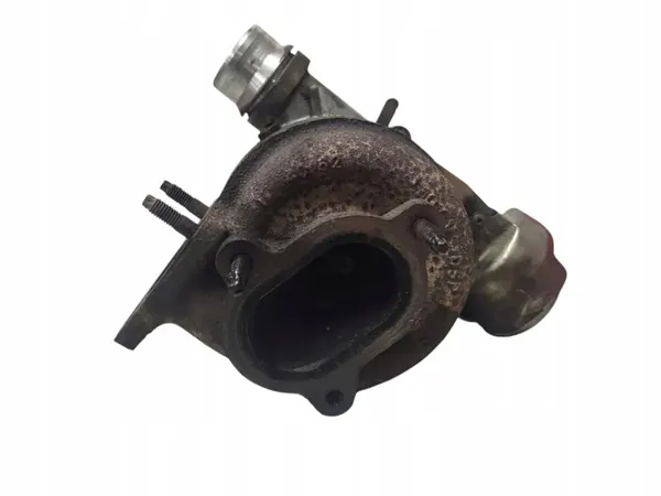 Turbocompressor usado OEM 54399700087 para Renault Megane image 6