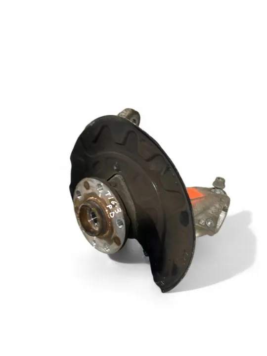 Moyeu roue avant OEM 5Q0407258A - Volkswagen d'occasion image 7