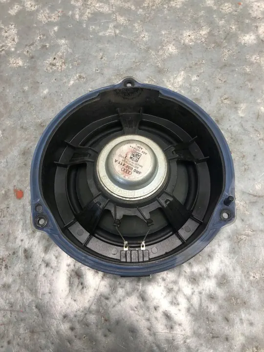 Audi Q5 takaoven kaiutin OEM 8R0035411A image 4
