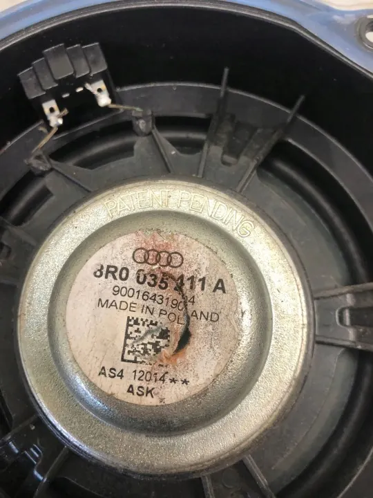 Audi Q5 takaoven kaiutin OEM 8R0035411A image 5