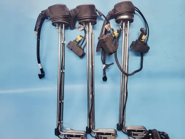 Capteur de niveau AdBlue MAN EURO 6 81154086059 image 4