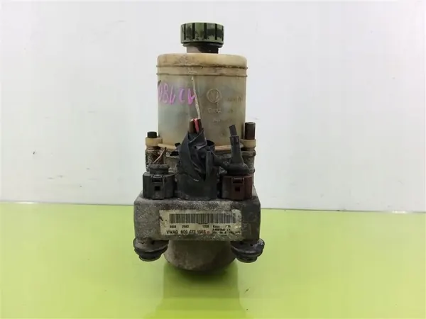 Pompe de direction Skoda Fabia I OEM 6Q0423155S image 3