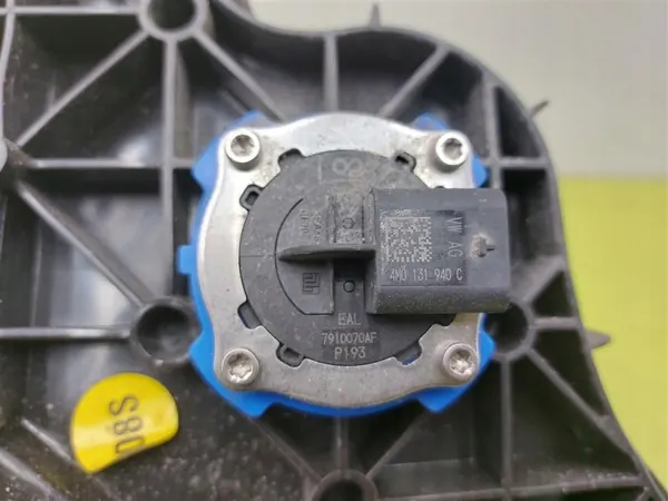 Tanque AdBlue OEM 4067403AL para Audi A4 B9 2.0 TDI image 3