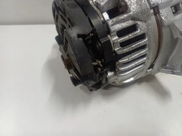 Alternaattori IVECO DAILY III 2.8 HPI image 4