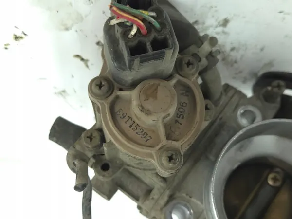 Mitsubishi Colt V 1.3 Gasklep E9T15297 image 3