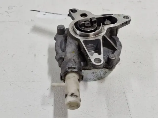 Renault Master IV vakuumpump OEM 146505335R image 9
