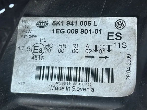 Refletor dianteiro esquerdo VW Golf VI image 8