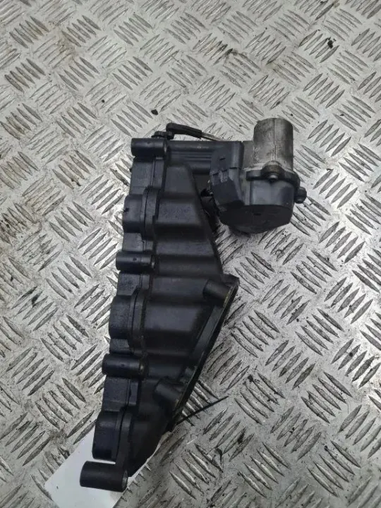 Begagnad Audi OE insugsgrenrör Z059129711AT image 3