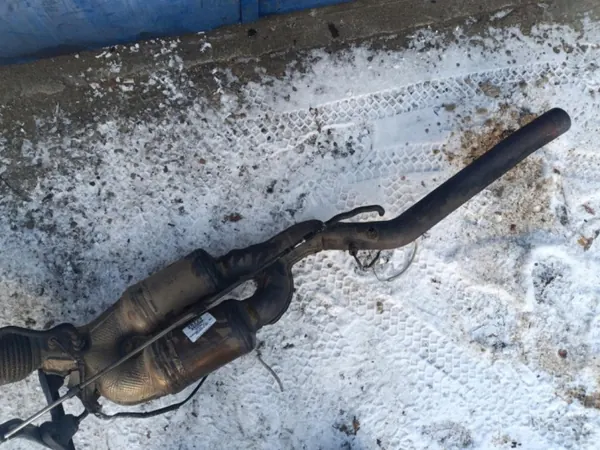Gebrauchter Volkswagen Katalysator OEM 3Q0253715C image 3