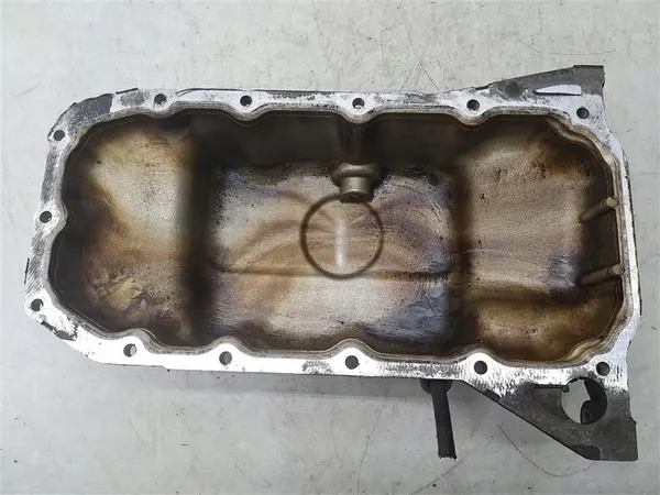 Oljepanna Ford Focus Mk2 2004-2011 1.6 B OEM 98MM-6675-CB image 2