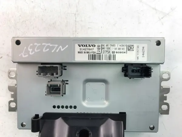 Volvo V40 CC Navigationsbildschirm OEM 31427007 image 3