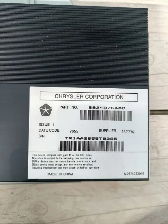 OEM 68248754AD Radiovahvistin Dodge Durango 2014 image 4