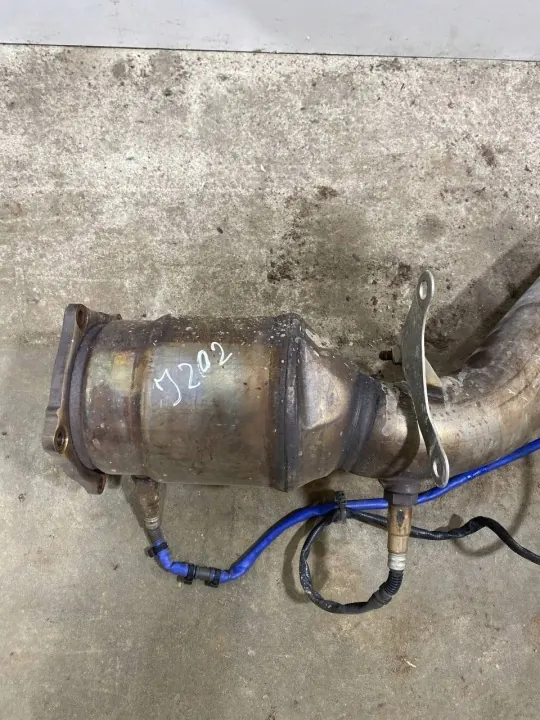 Porsche Katalysator OEM 7P5254300F Begagnad image 4