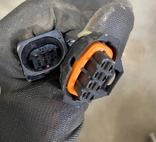 Porsche Katalysator OEM 7P5254300F Begagnad image 7