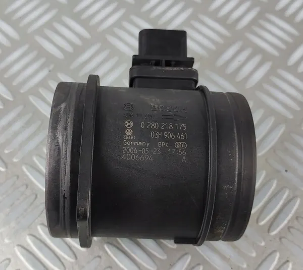 Durchflussmesser AUDI Q7 A4 A6 VW PASSAT B6 3.6 V6 FSI image 5