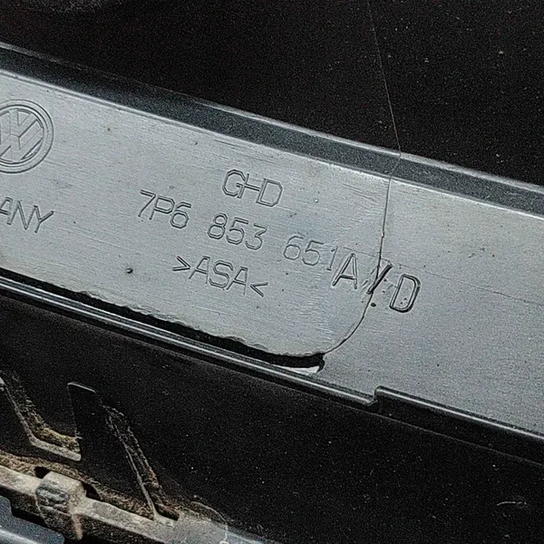 Griglia VW TOUAREG 3.0L diesel 2011 7P6853651A image 3