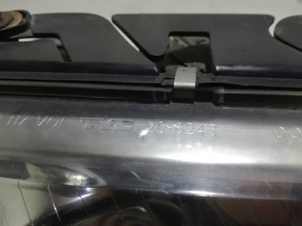 Gebrauchter Rechter Frontscheinwerfer OEM 3B0941016AK für VW Passat B5 image 5
