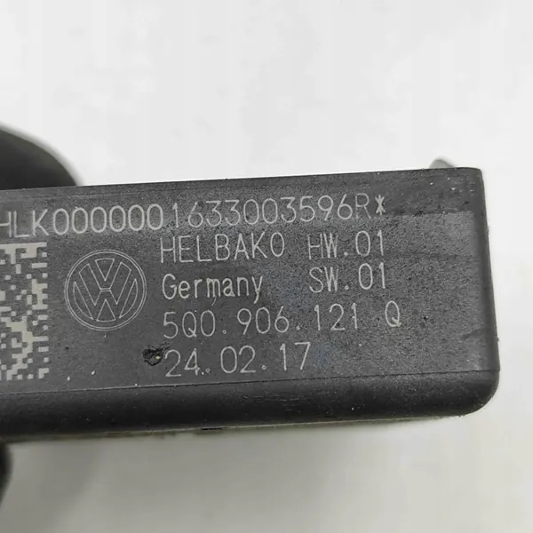 Módulo Bomba Inyección Skoda Superb B8 OEM 5Q0906121Q image 5