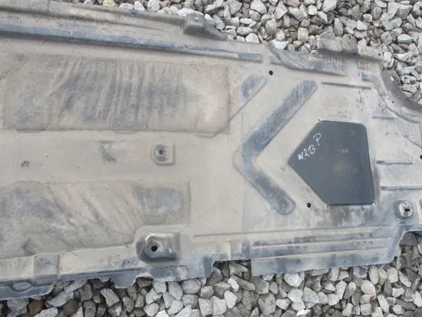 Cobertura inferior direita OEM A2136804006 Mercedes-Benz image 6