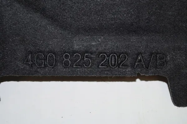 Audi A7 Underbodsskydd 4G0825202A image 2