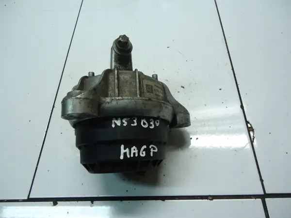Support moteur BMW 5 E60 OEM 6775918 - Occasion image 2
