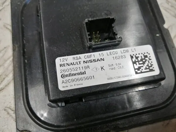 Módulo LED Renault Megane IV 260552119R image 2