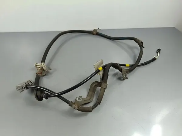 Câble de frein à main Mitsubishi Outlander 2017 image 1