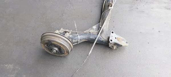 Viga de eje trasero OEM para Skoda Favorit I - Sin ABS image 5