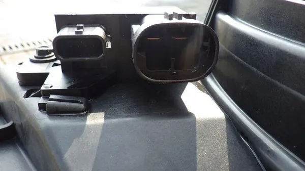 Conjunto de radiadores Renault Megane IV image 9