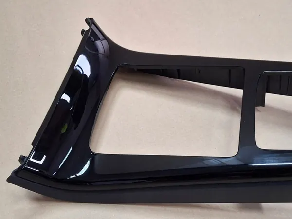 Mercedes A-klasse W177 middenconsole frame OEM A1776801201 image 4