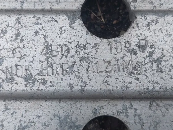 Etupuskuri Audi A6 C5 image 4