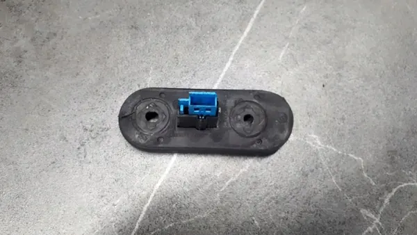 OEM 7700352943 Contacteur de Porte pour Renault Master II image 2