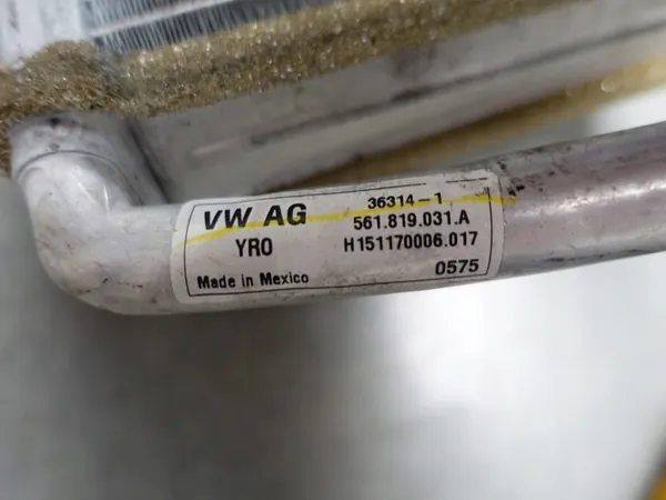 VW BEETLE 5C Verwarmingsradiator Origineel OE image 3