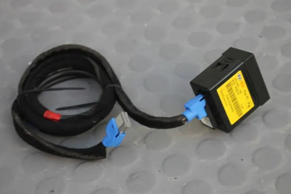 USB-portti & Kaapeli OEM USB96120G4250 Hyundai i30:lle image 3