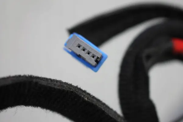 USB-portti & Kaapeli OEM USB96120G4250 Hyundai i30:lle image 5