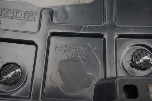 MAZDA CX-5 II 2017-2021 Takaluukun Verhoilu OEM image 8