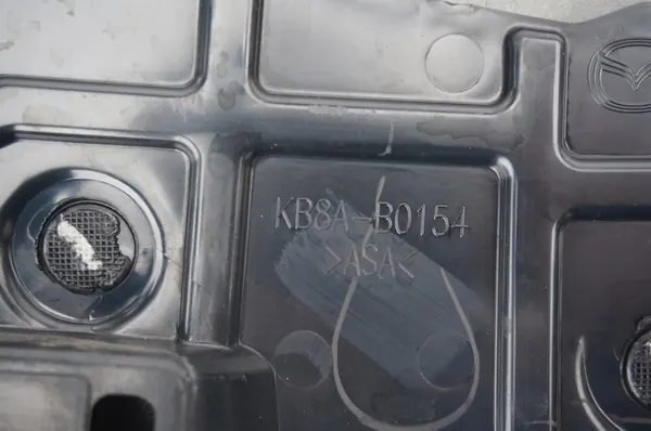 MAZDA CX-5 II 2017-2021 Takaluukun Verhoilu OEM image 9