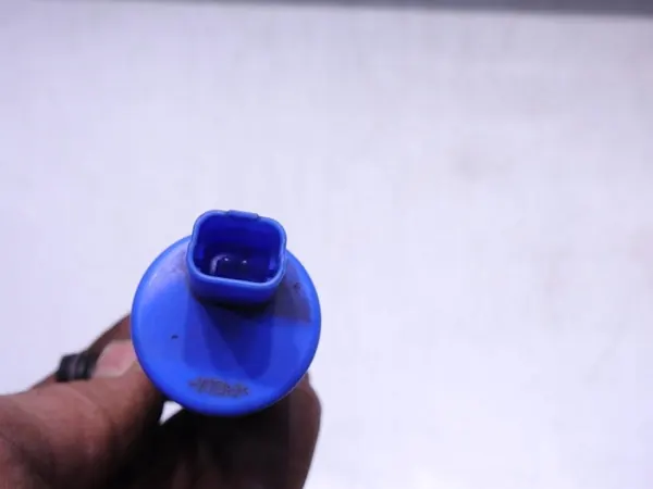 Bomba lavaparabrisas OEM 9688006680 para Peugeot 3008 I image 3