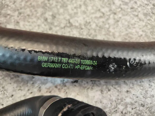 BMW E60 E61 E63 E64 Jäähdytysnesteputki 3.0D 535D M57 image 6