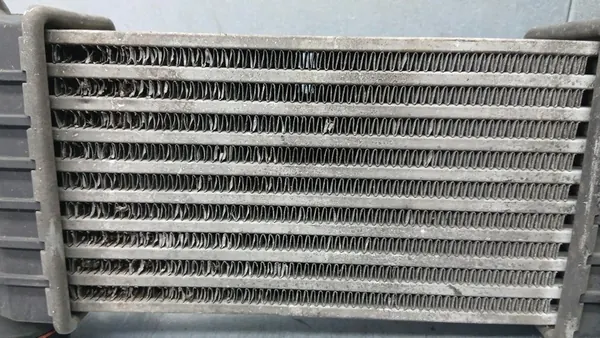 Intercooler Opel Astra H 1.7CDTI Kombi 13128926 image 2