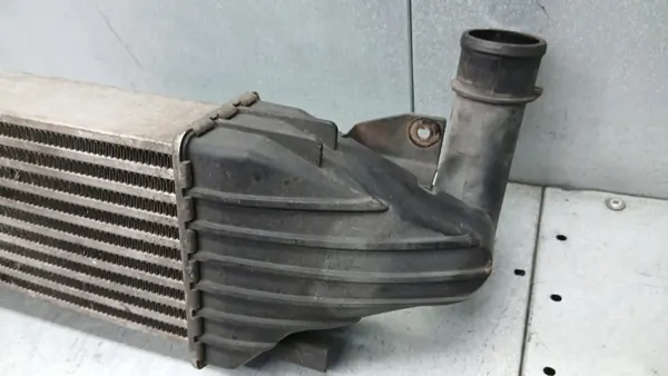 Intercooler Opel Astra H 1.7CDTI Kombi 13128926 image 3