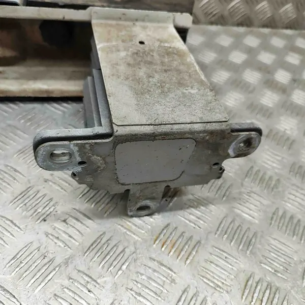 Viga de para-choque traseiro Fiat 500L 51904088 image 5