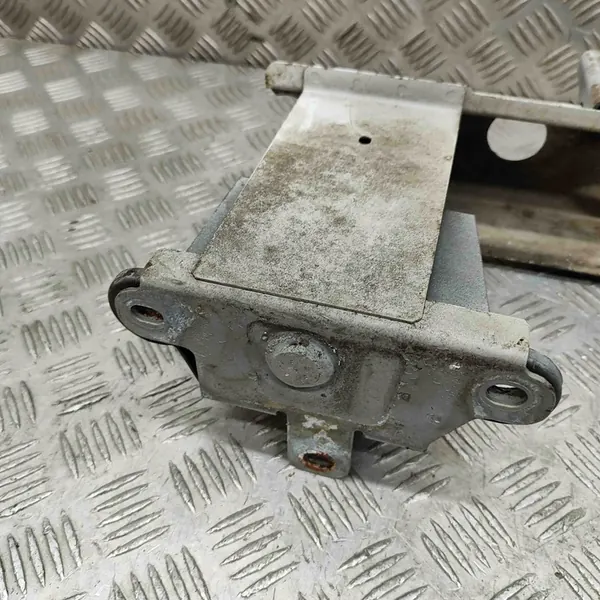 Viga de para-choque traseiro Fiat 500L 51904088 image 6