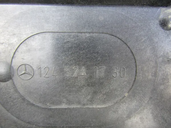 OEM 1245241730/1245241830 Motorzijdeksel voor Mercedes W124 image 8